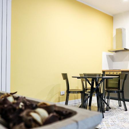 Rrrapido Apartment In Corso San Gottardo - 4 People Milán Exterior foto
